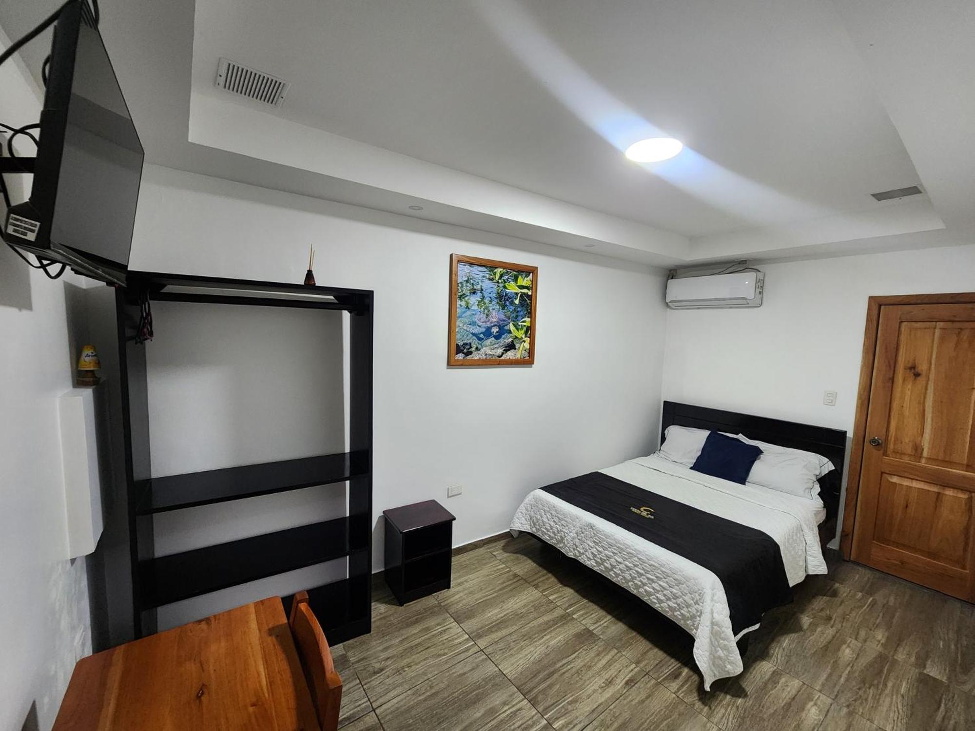 Costa Del Sol Hotel ปูแอร์โตอาโยรา ภายนอก รูปภาพ